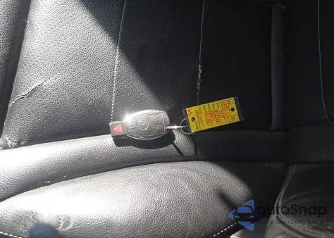 2018 Mercedes-Benz Glc 300 Coupe 4Matic z USA, uszkodzony, nr VIN WDC0J4KB9JF345524